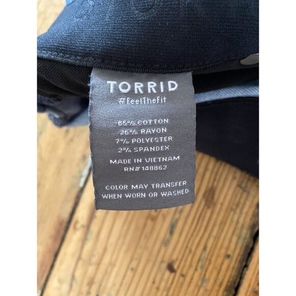 Torrid Womens Bombshell Skinny Jeans 18S Premium Stretch‎ Denim Frayed Hem - Picture 5 of 8